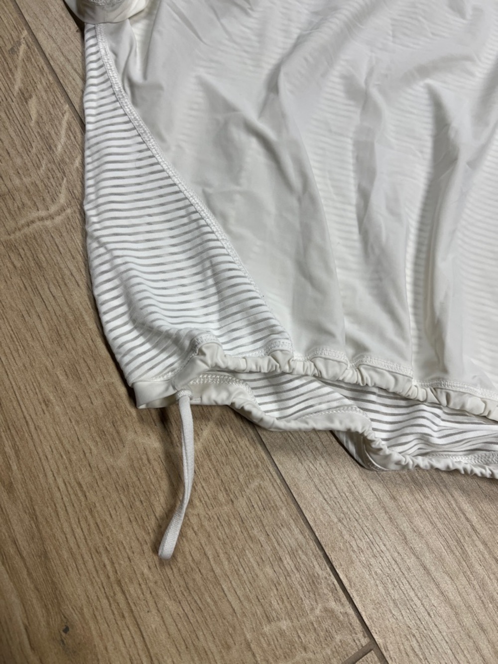 lululemon athletica White Striped Drawstring Crop Top - Picture 2 of 4